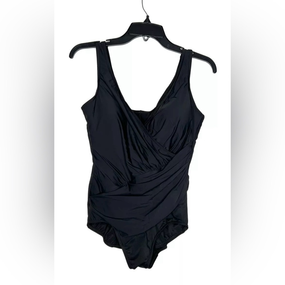 Miraclesuit Women’s Black Tummy Control One Piece Slimming Swimsuit Size 16W